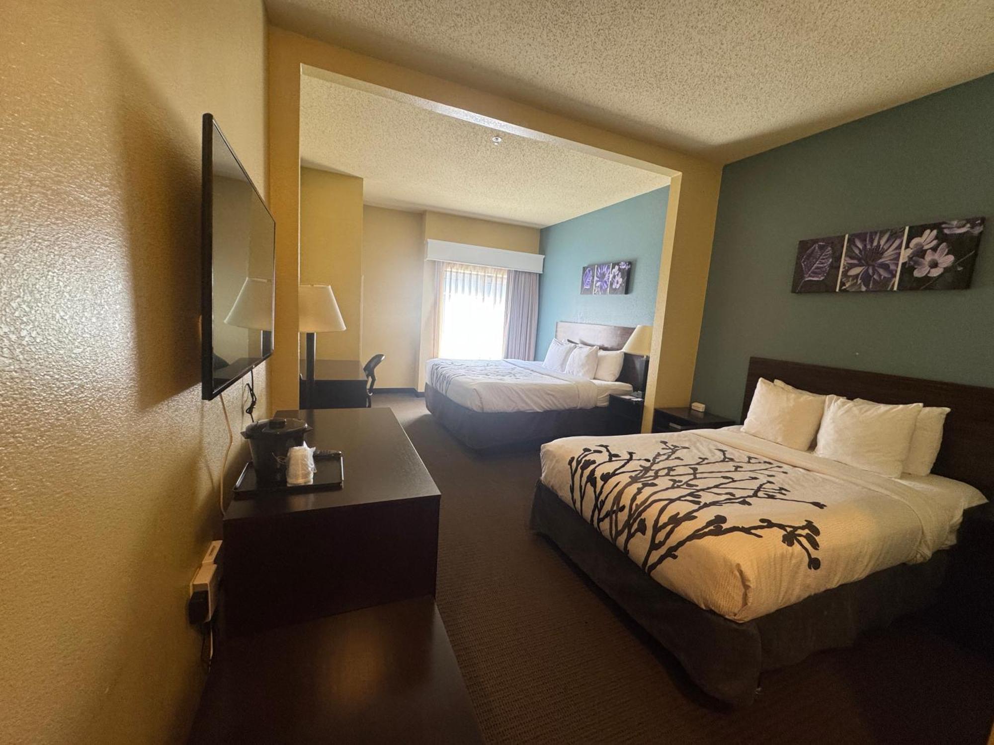 Hotel Sleep & 2*